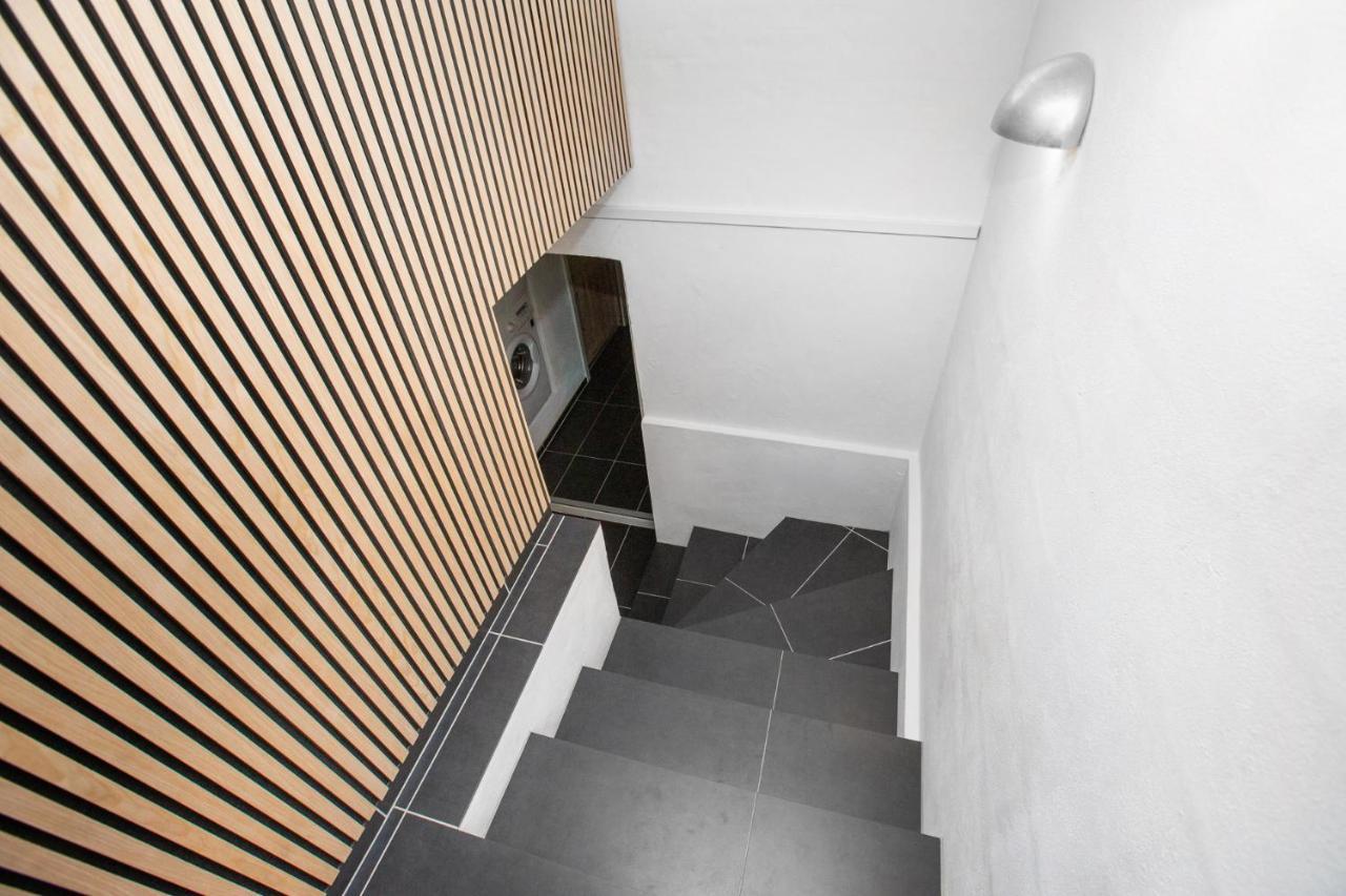 Moderne & Fuldt Udstyret Lejlighed M.Plads Til 4 Hojbjerg Екстер'єр фото